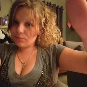 Meet your Posher, Saralin